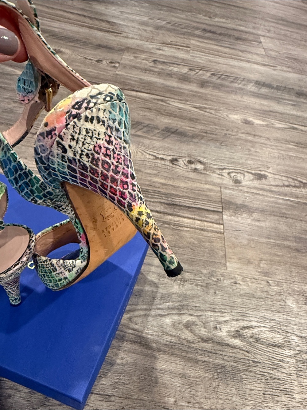 Stuart Weitzman Multicolored Snake Skin Pumps Size 9 Women’s Shoes Sandals - Picture 13 of 14